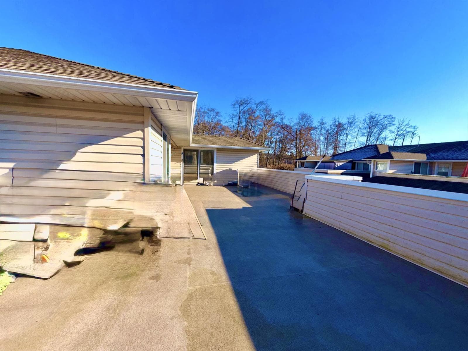 212 9310 KING GEORGE HIGHWAY