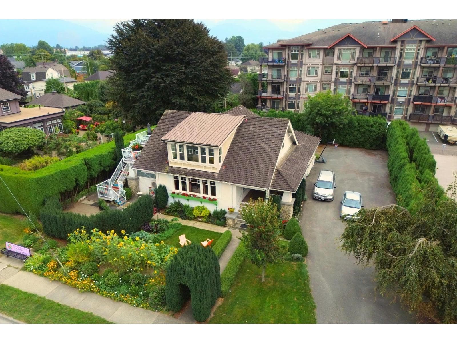 46028 FIRST AVENUE, Chilliwack Downtown