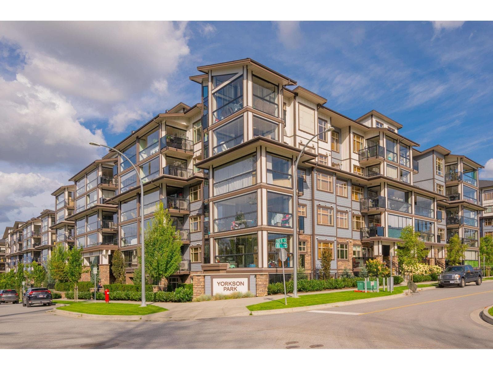 210 8526 202B STREET