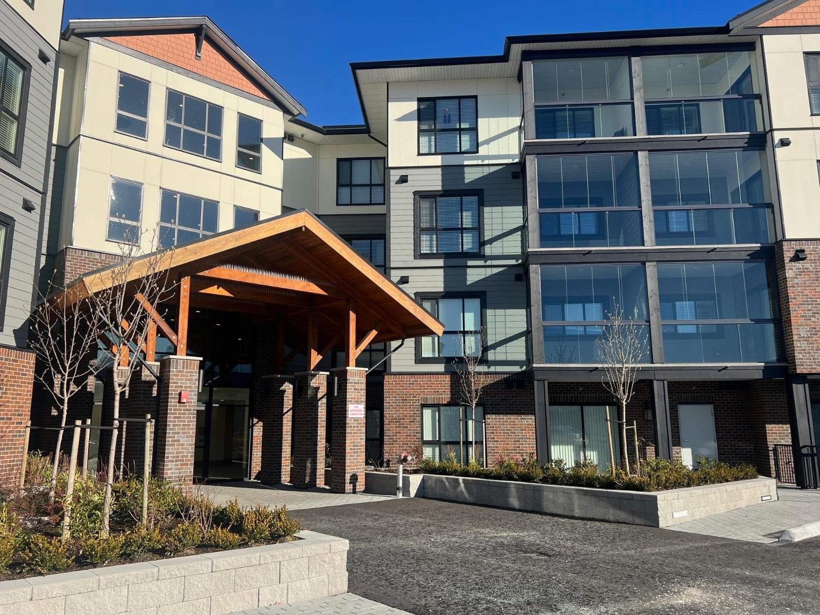 306 8497 YOUNG ROAD, Chilliwack Proper South