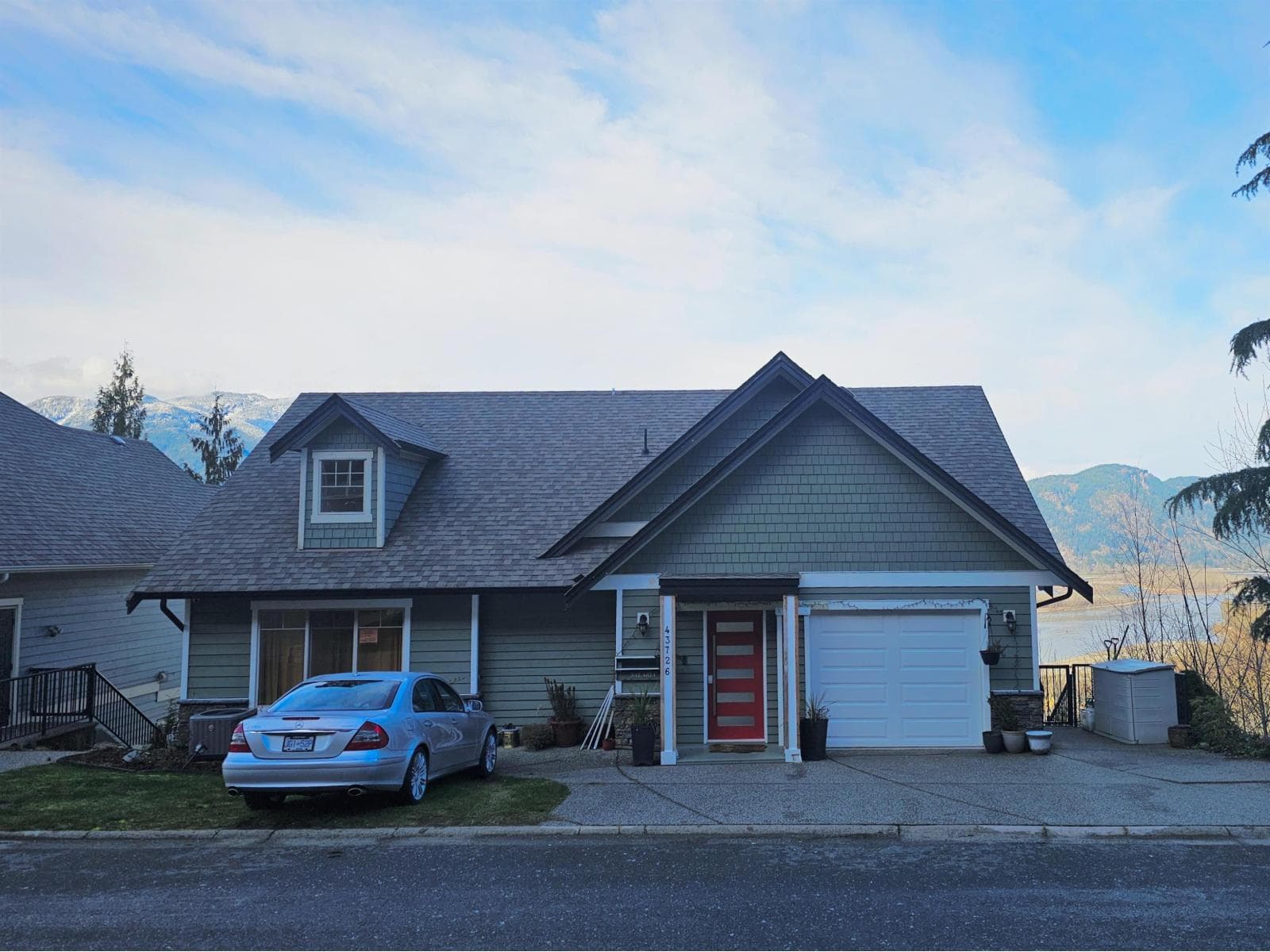 43726 ALAMEDA DRIVE, Chilliwack Mountain
