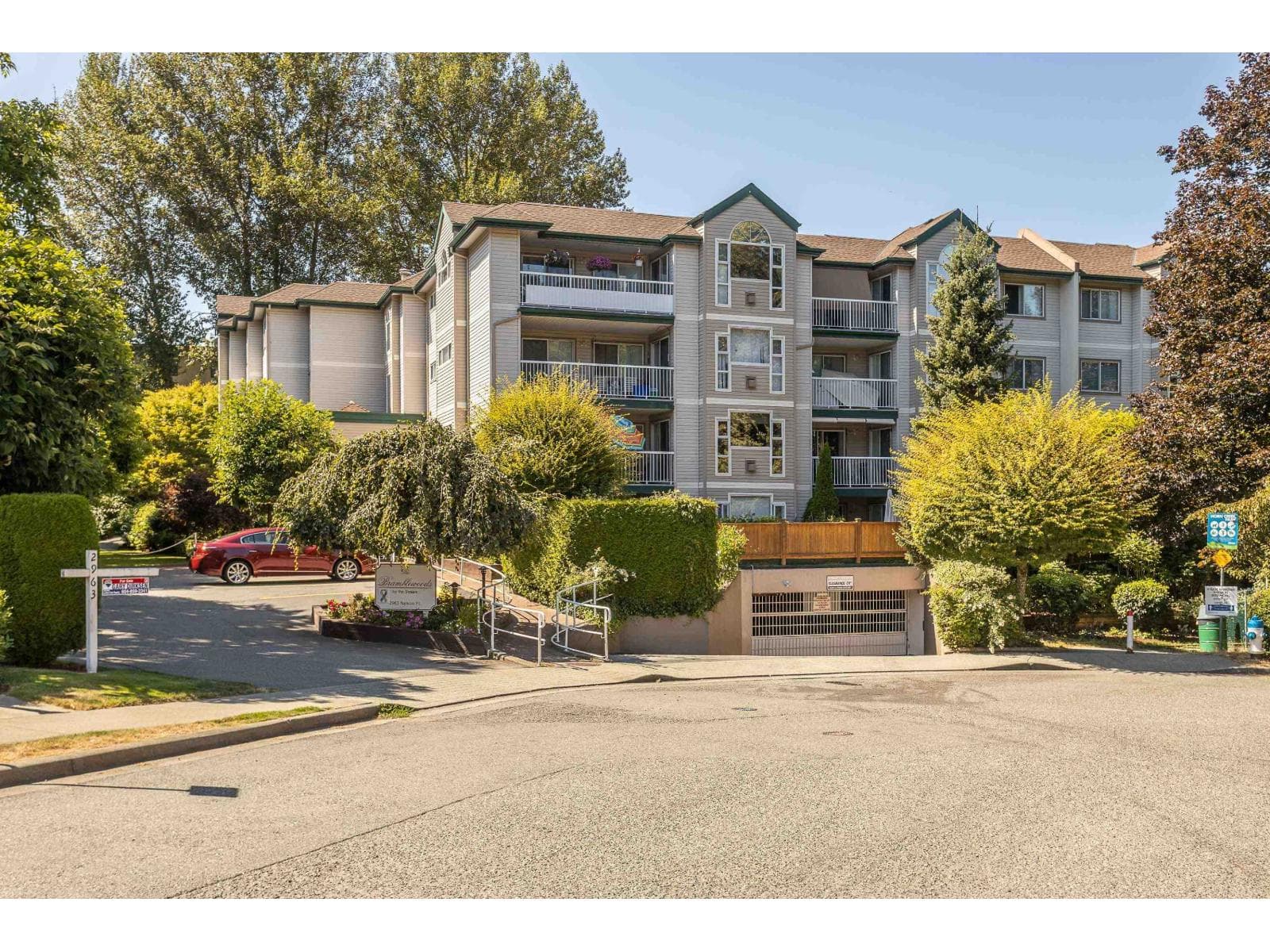 408 2963 NELSON PLACE