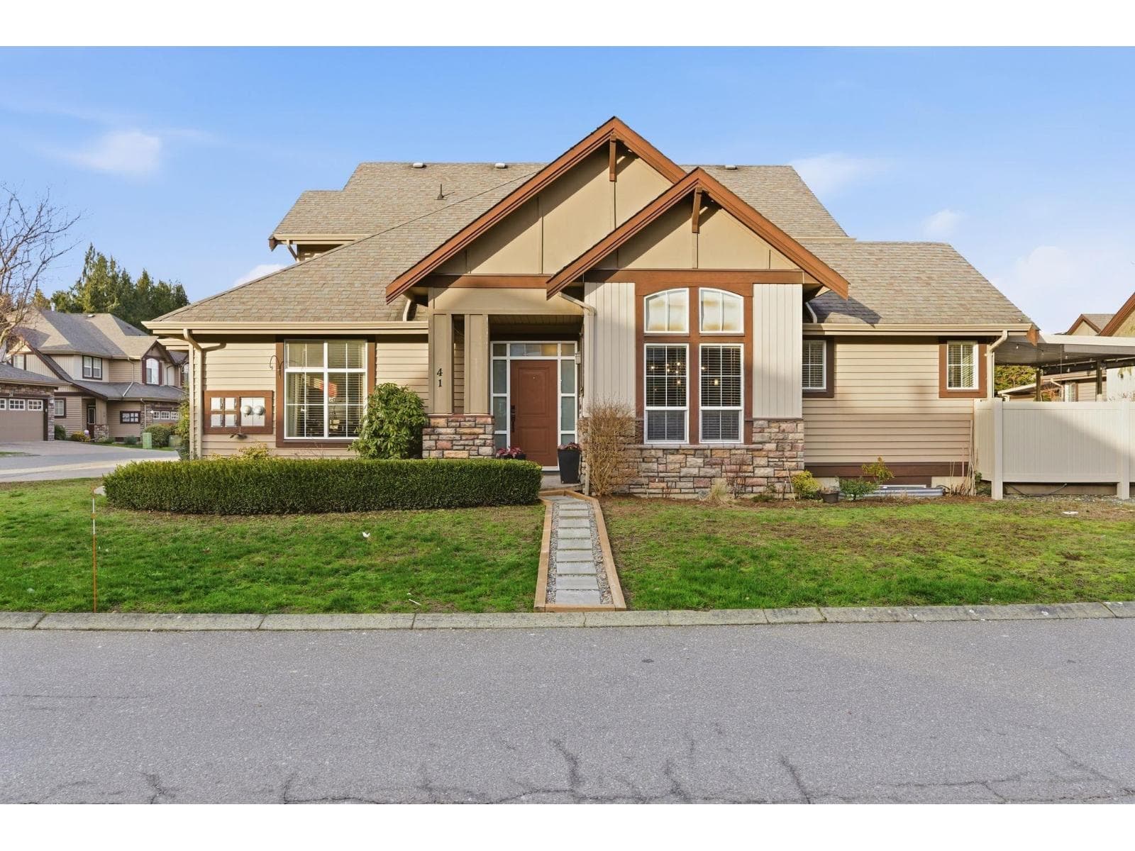 41 6577 SOUTHDOWNE PLACE, Sardis South