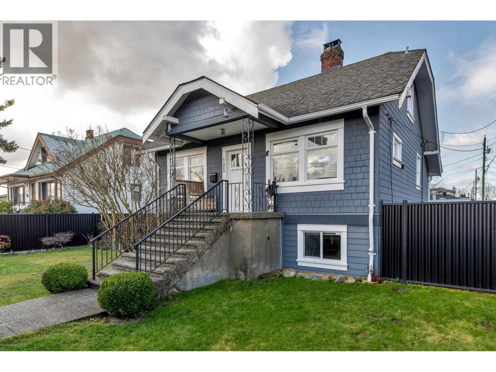 125 N GILMORE AVENUE