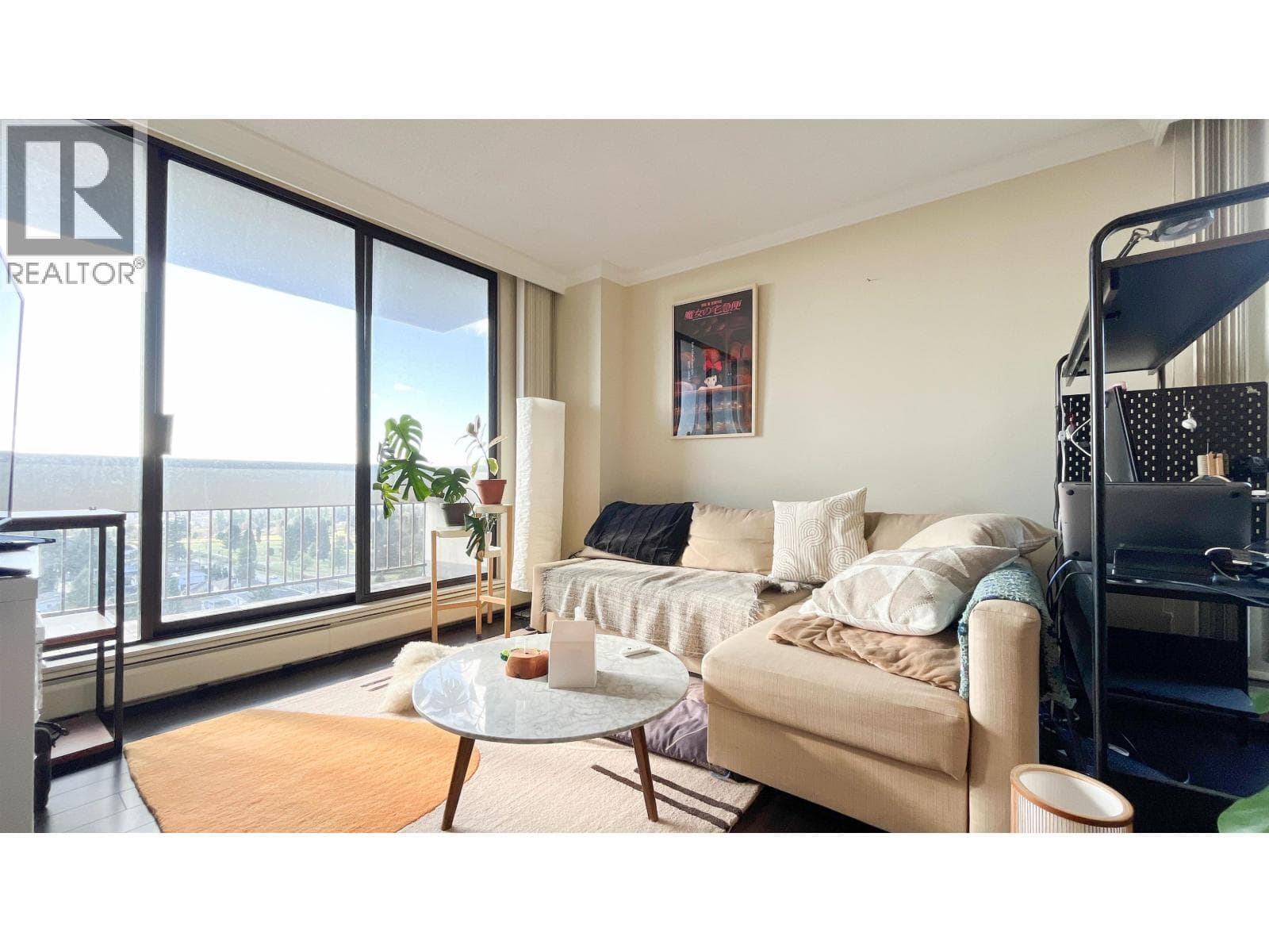 1406 6759 WILLINGDON AVENUE