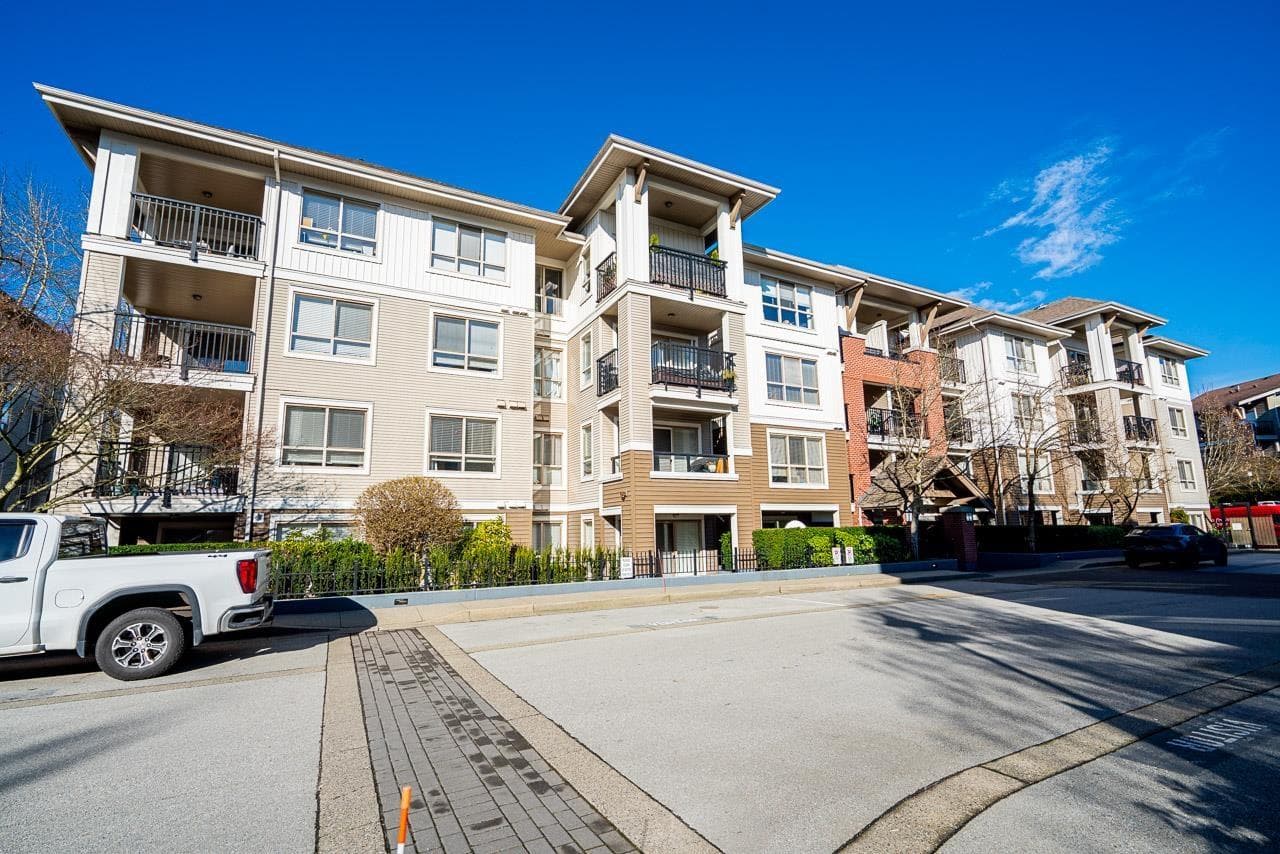 E104 8929 202 STREET