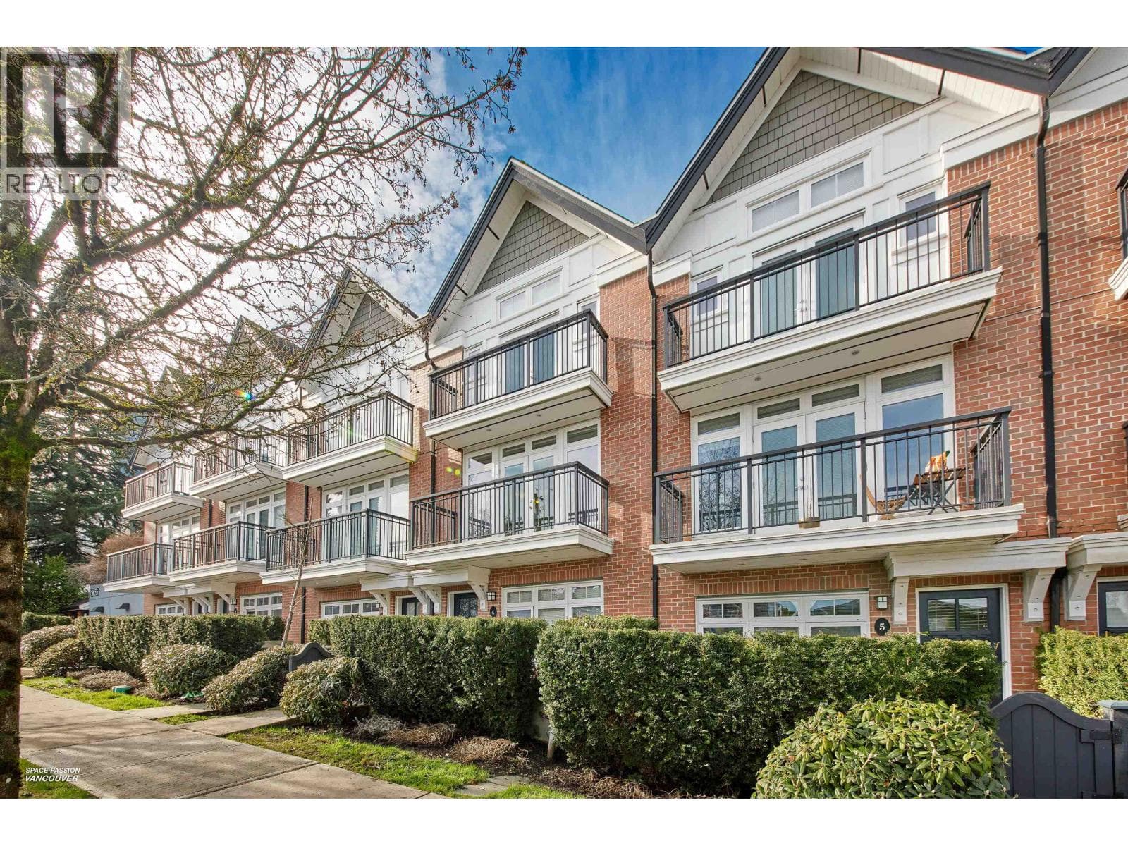 17 5655 CHAFFEY AVENUE