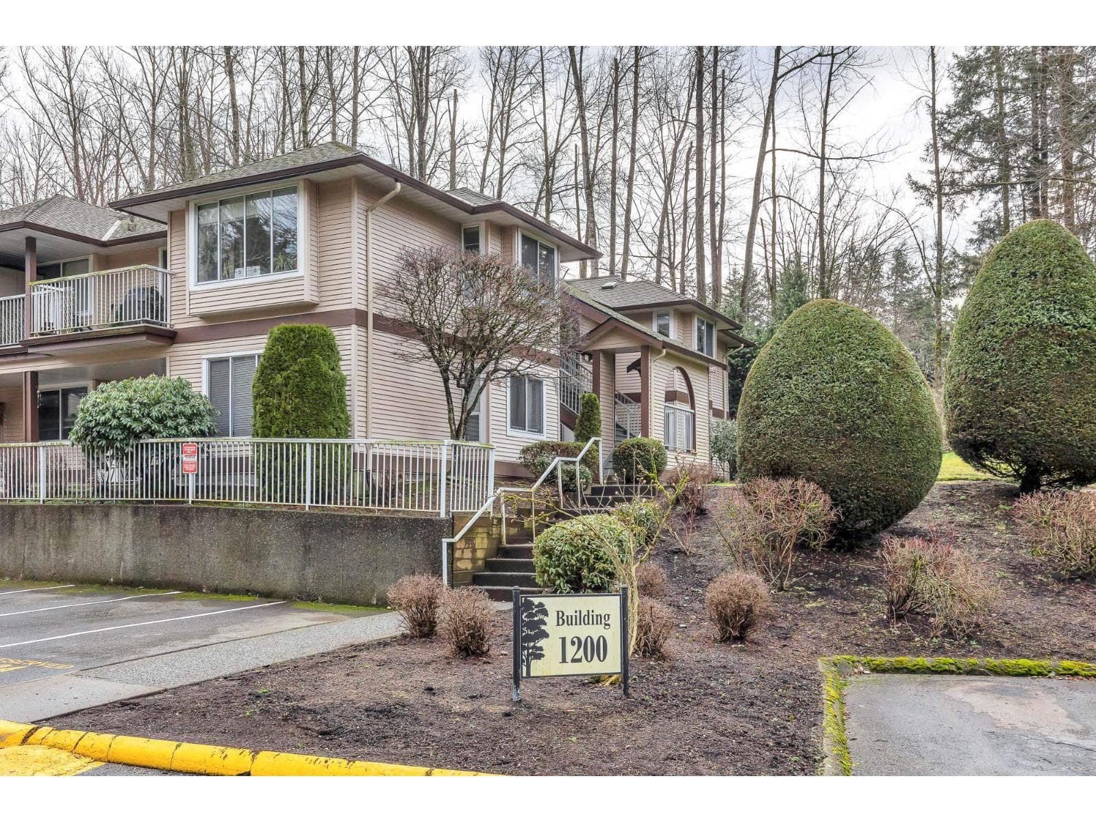 1206 1750 MCKENZIE ROAD