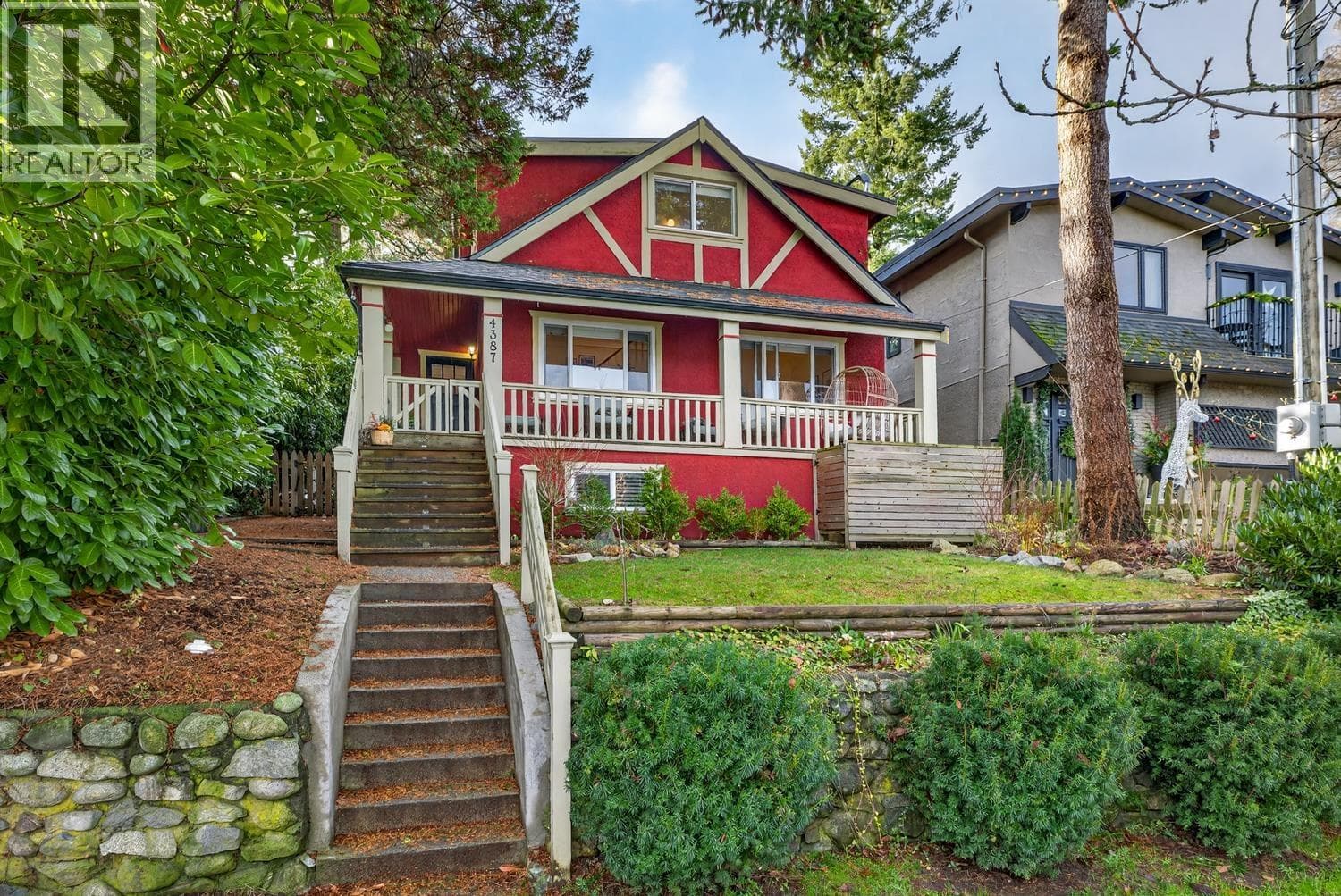 4387 ST. GEORGE STREET