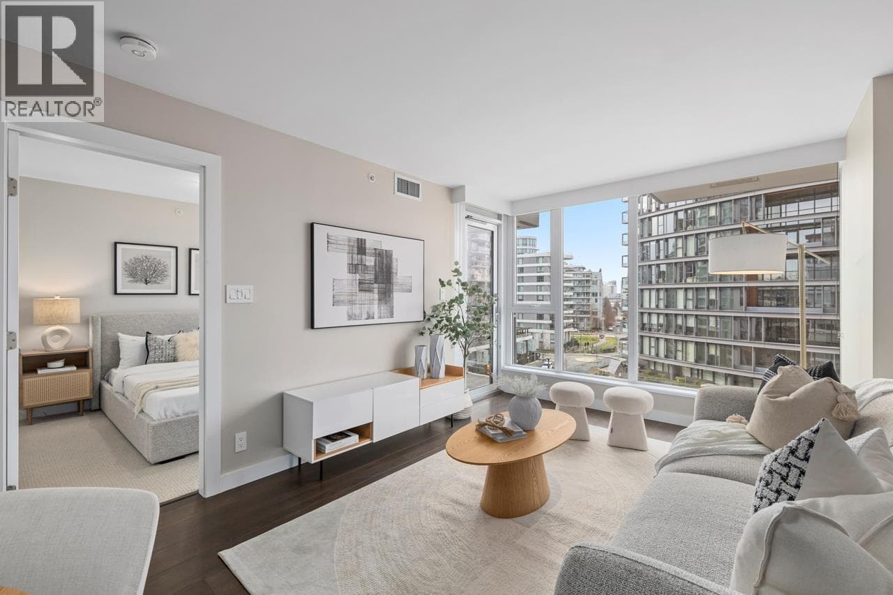 806 1618 QUEBEC STREET