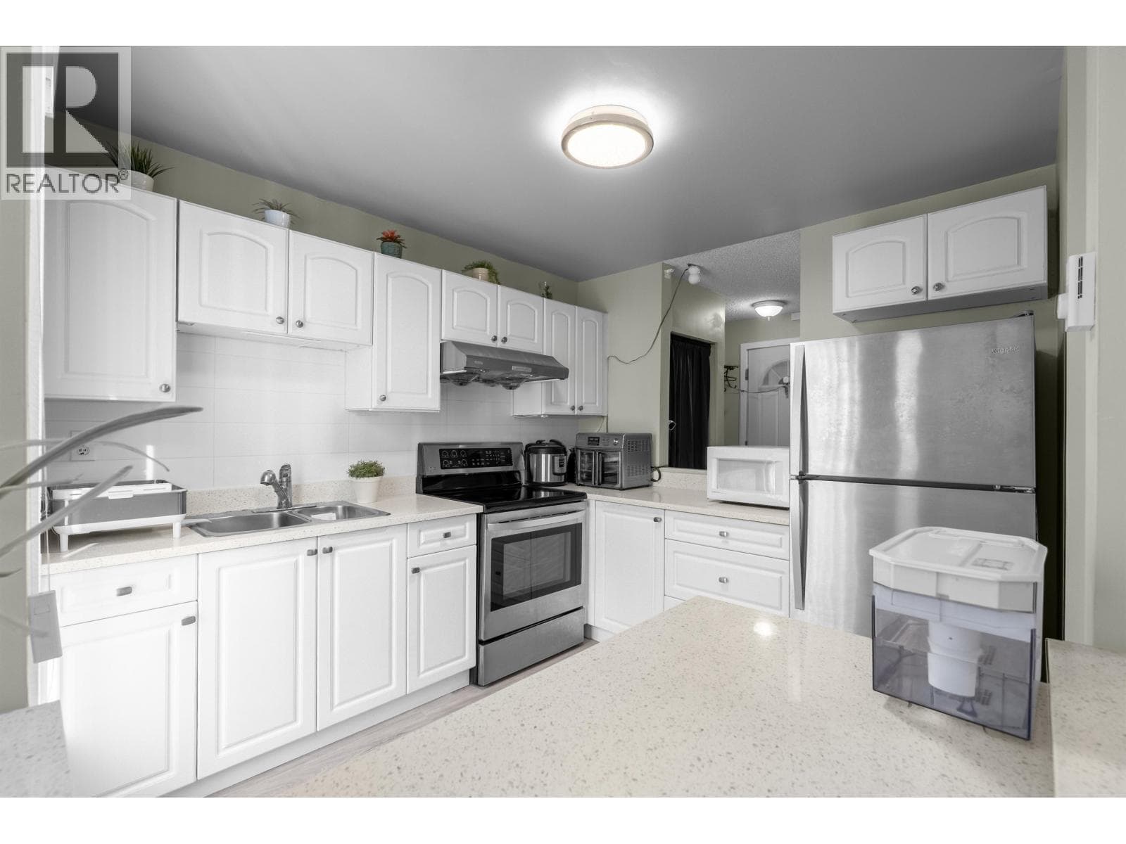 104 9133 CAPELLA DRIVE