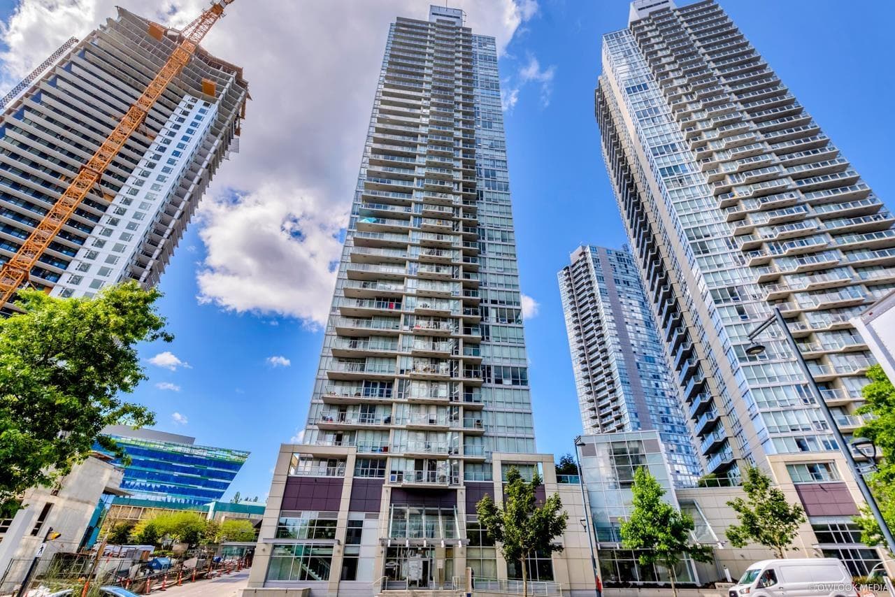 3001 9981 WHALLEY BOULEVARD