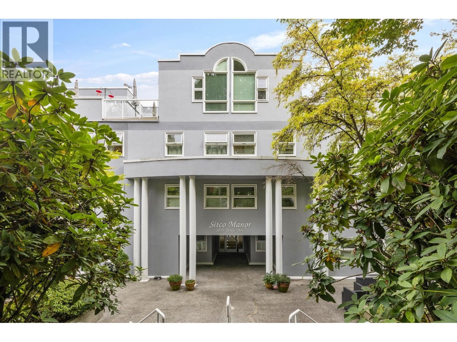 306 1023 WOLFE AVENUE