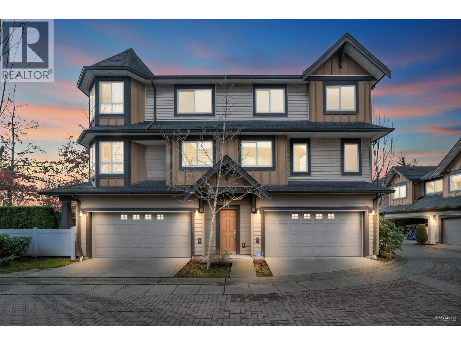 26 11511 STEVESTON HIGHWAY