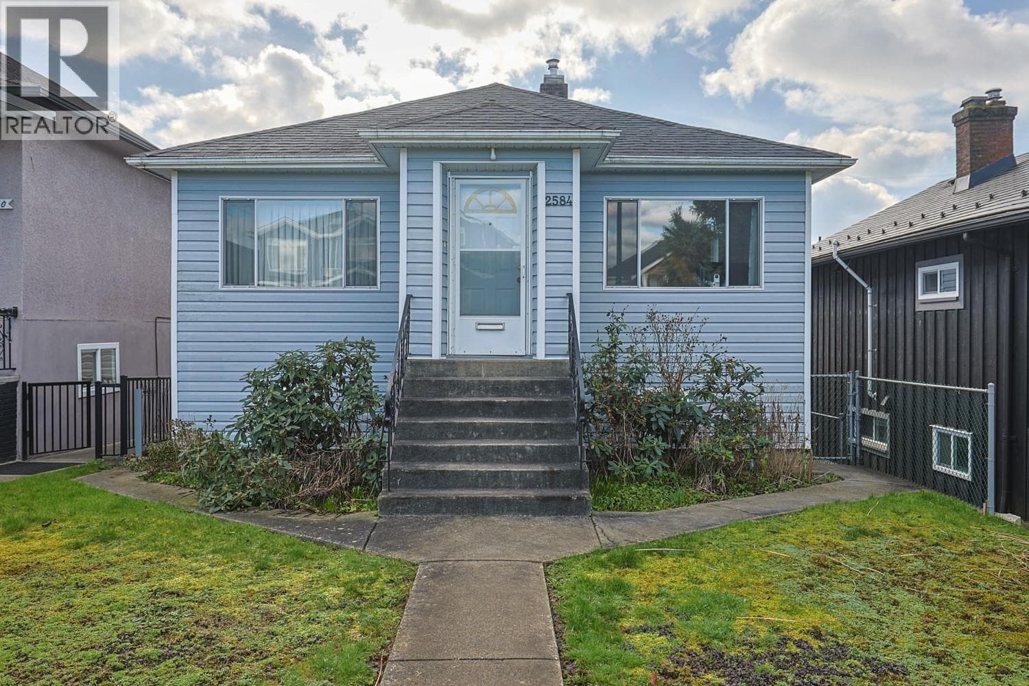 2584 E GEORGIA STREET