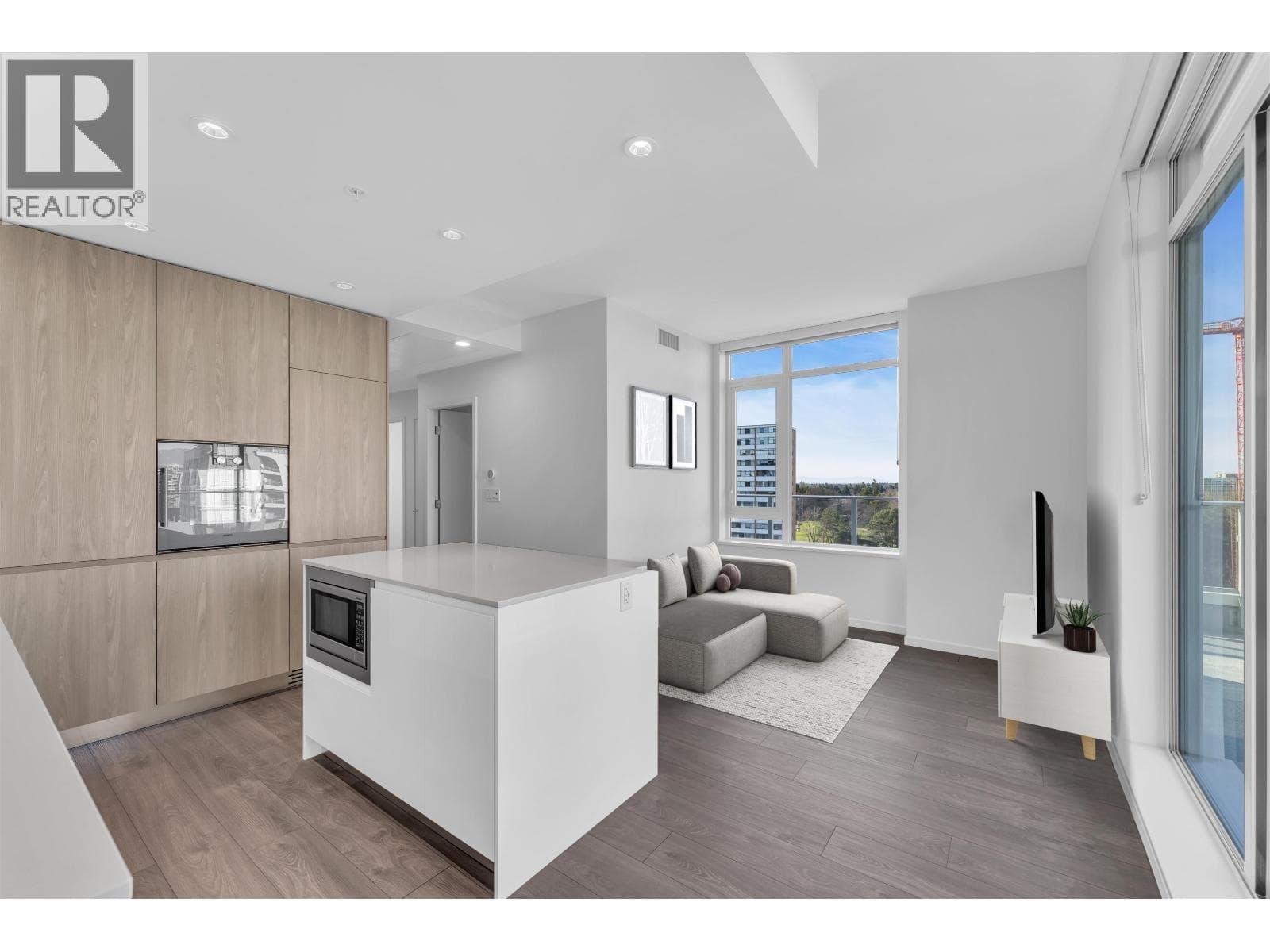 1001 6300 MINORU BOULEVARD