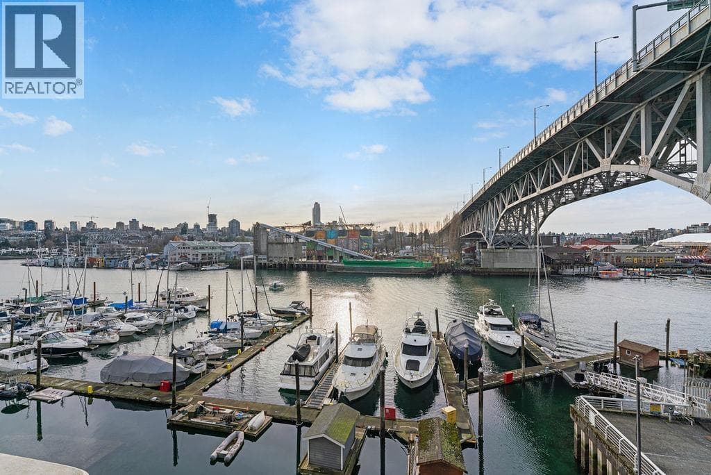 505 628 KINGHORNE MEWS