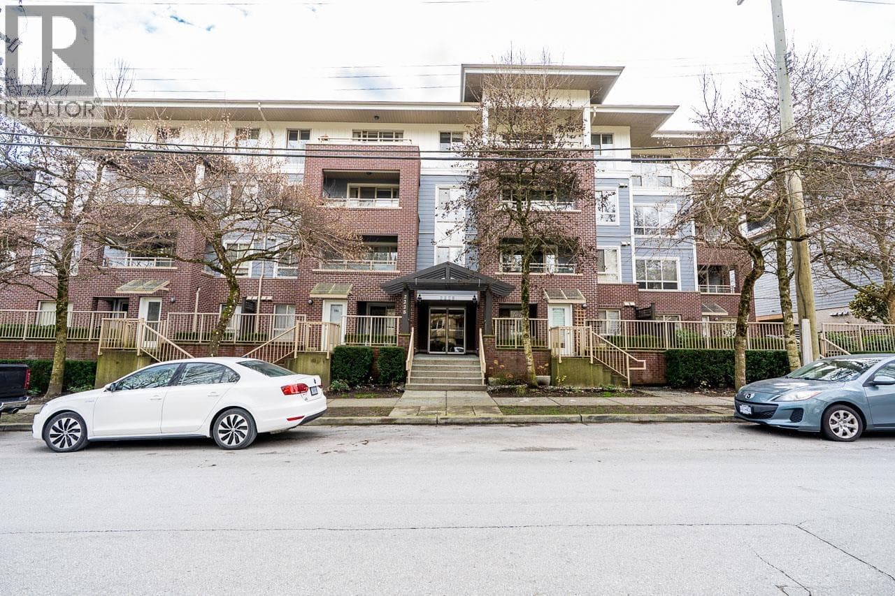 307 2228 WELCHER AVENUE