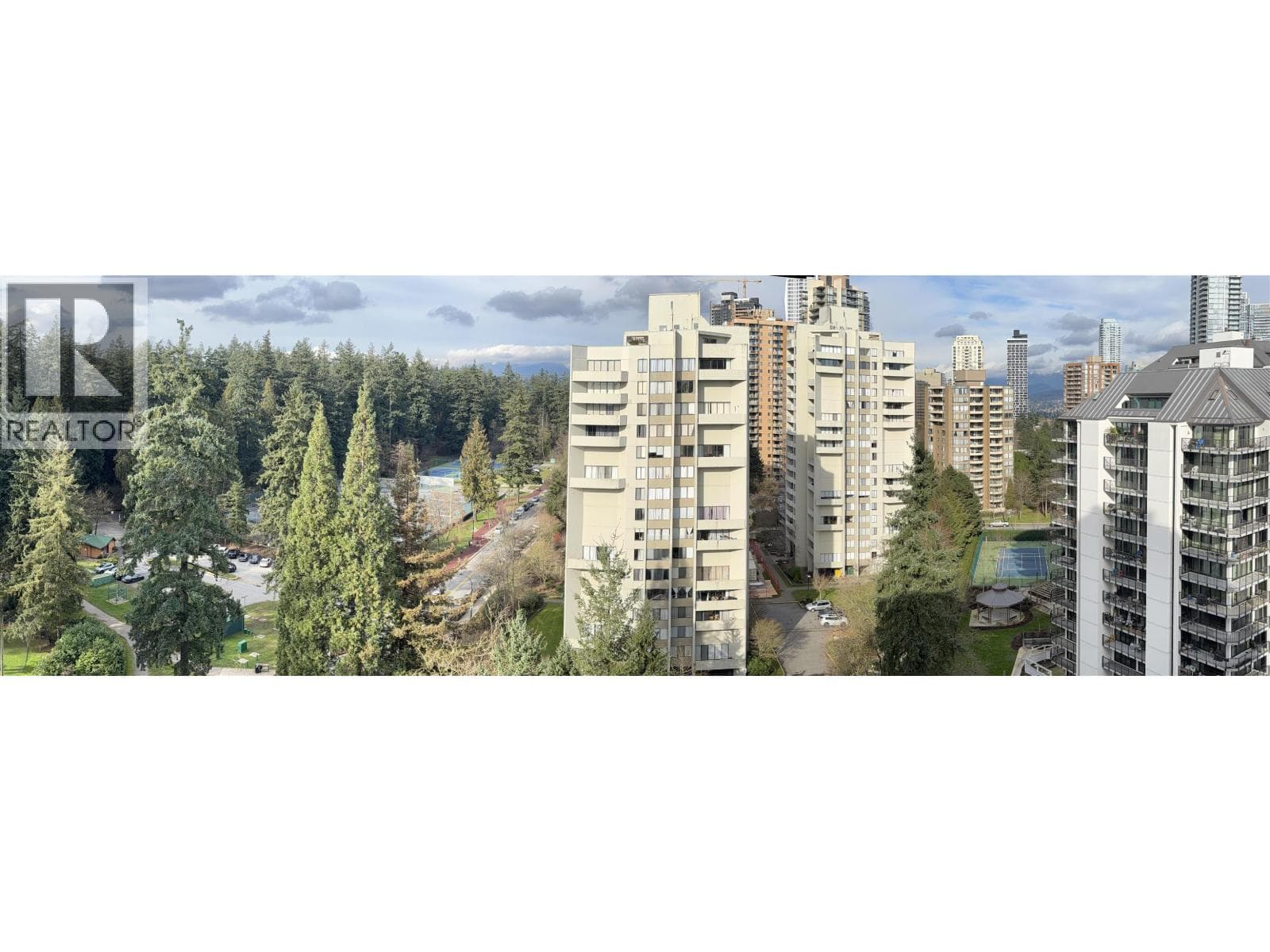 1502 4134 MAYWOOD STREET