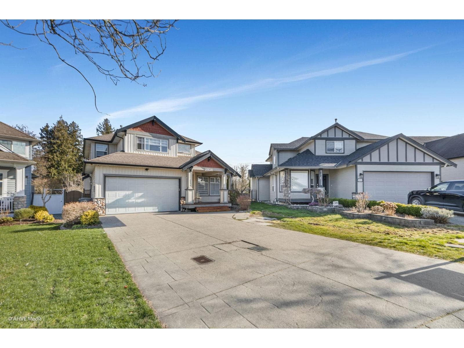 2898 BUFFER CRESCENT