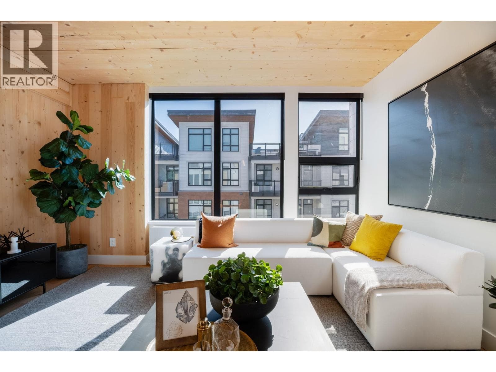 414 310 SALTER STREET