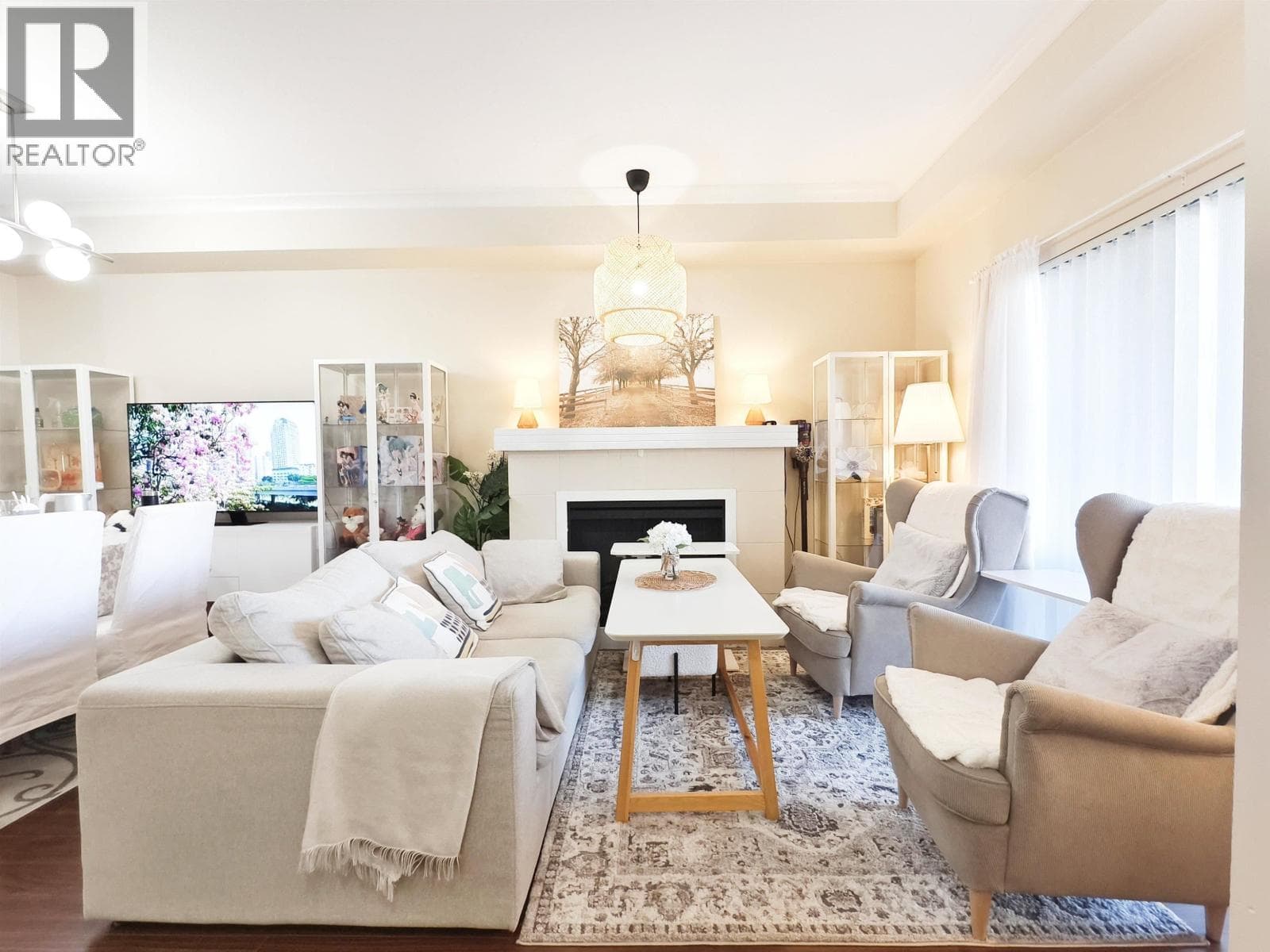 58 7388 MACPHERSON AVENUE