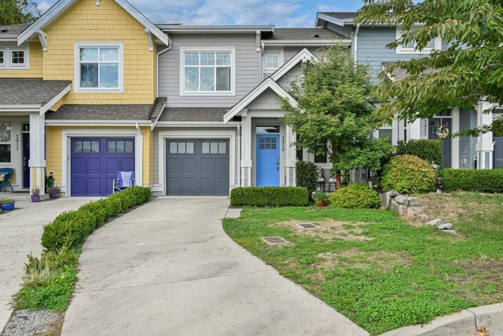 7419 S PRESTON BOULEVARD