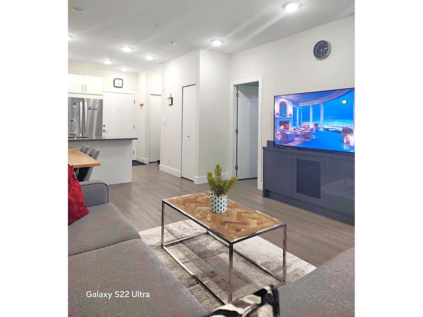 409 15351 101 AVENUE