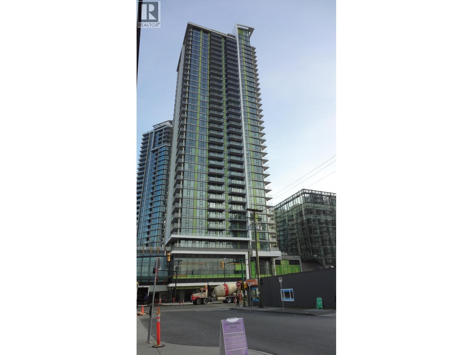 2800 7358 EDMONDS STREET