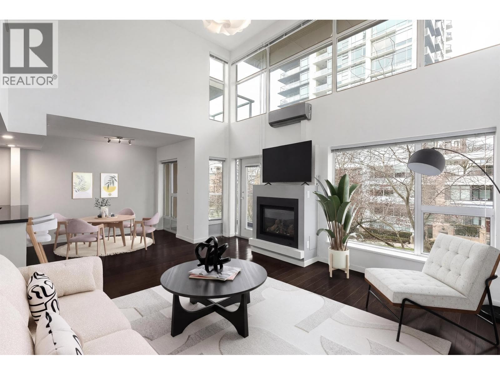 PH7 1288 CHESTERFIELD AVENUE