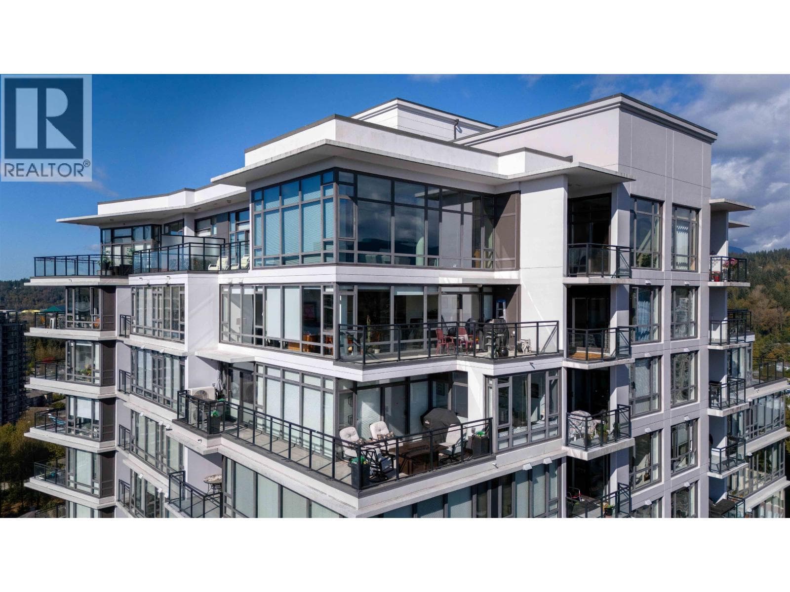 2602 400 CAPILANO ROAD