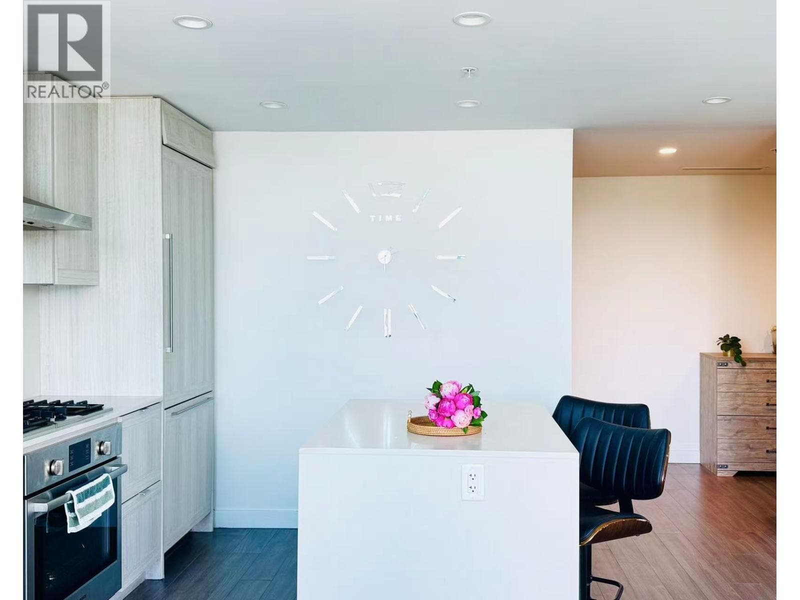 3006 2311 BETA AVENUE