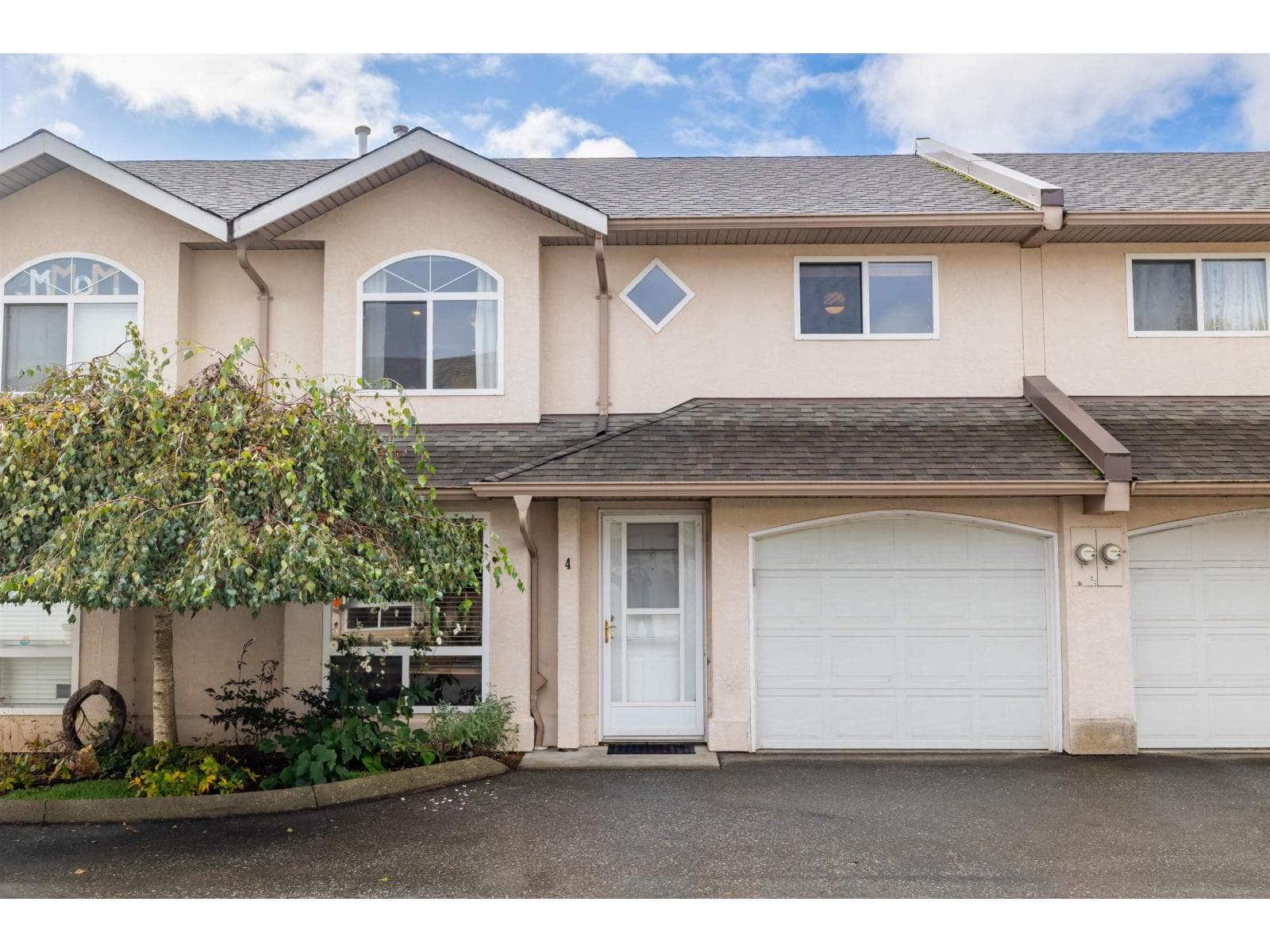 4 9486 WOODBINE STREET, Chilliwack Proper East
