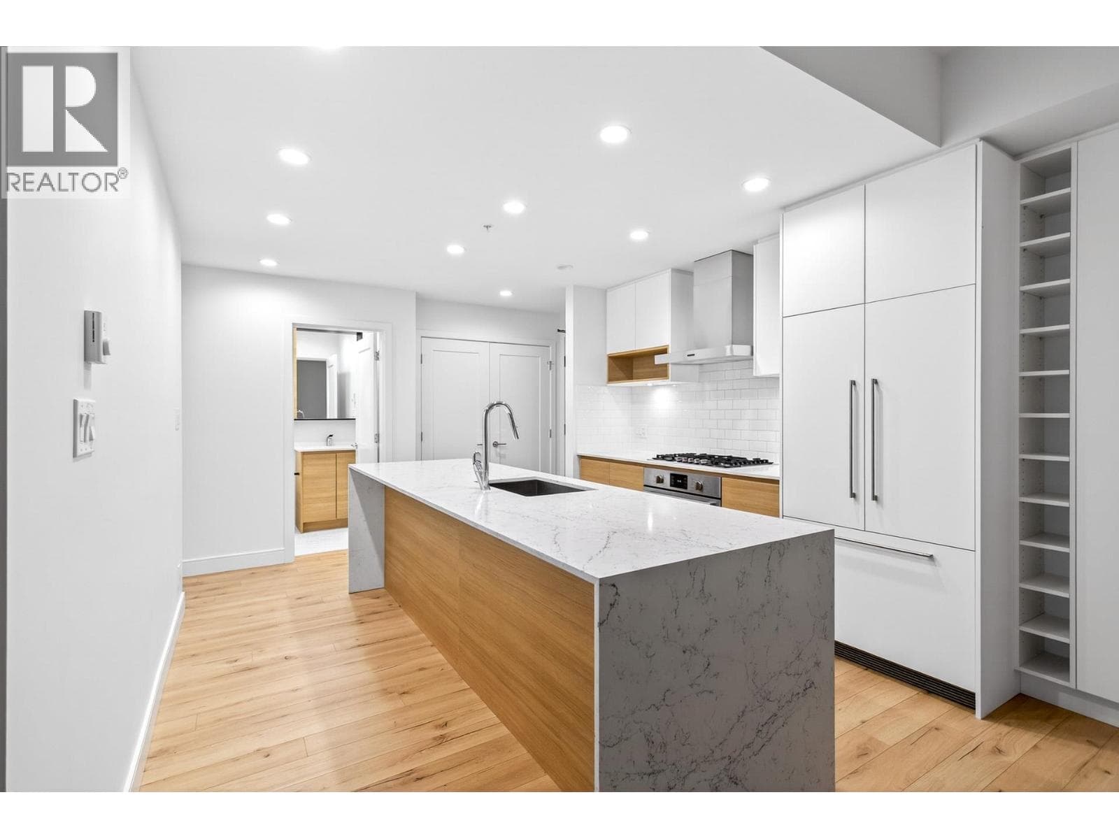 126 55 KLAHANIE DRIVE