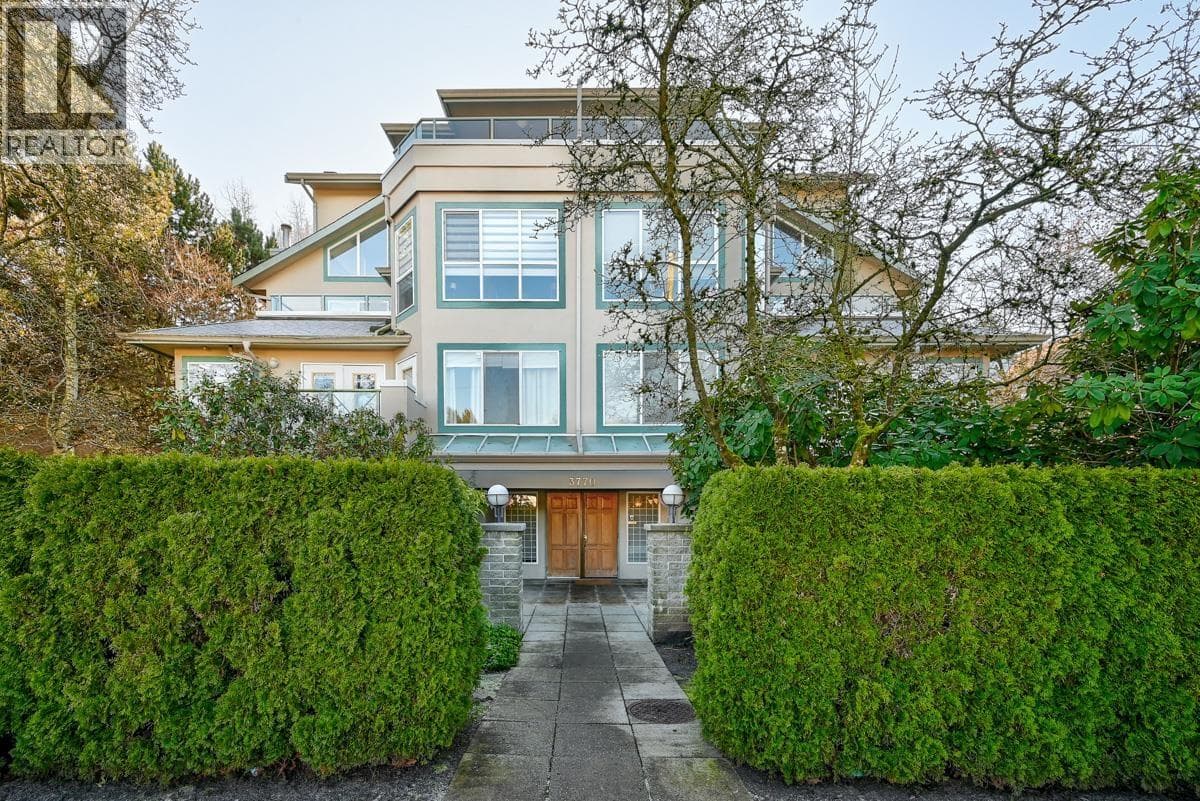 102 3770 THURSTON STREET