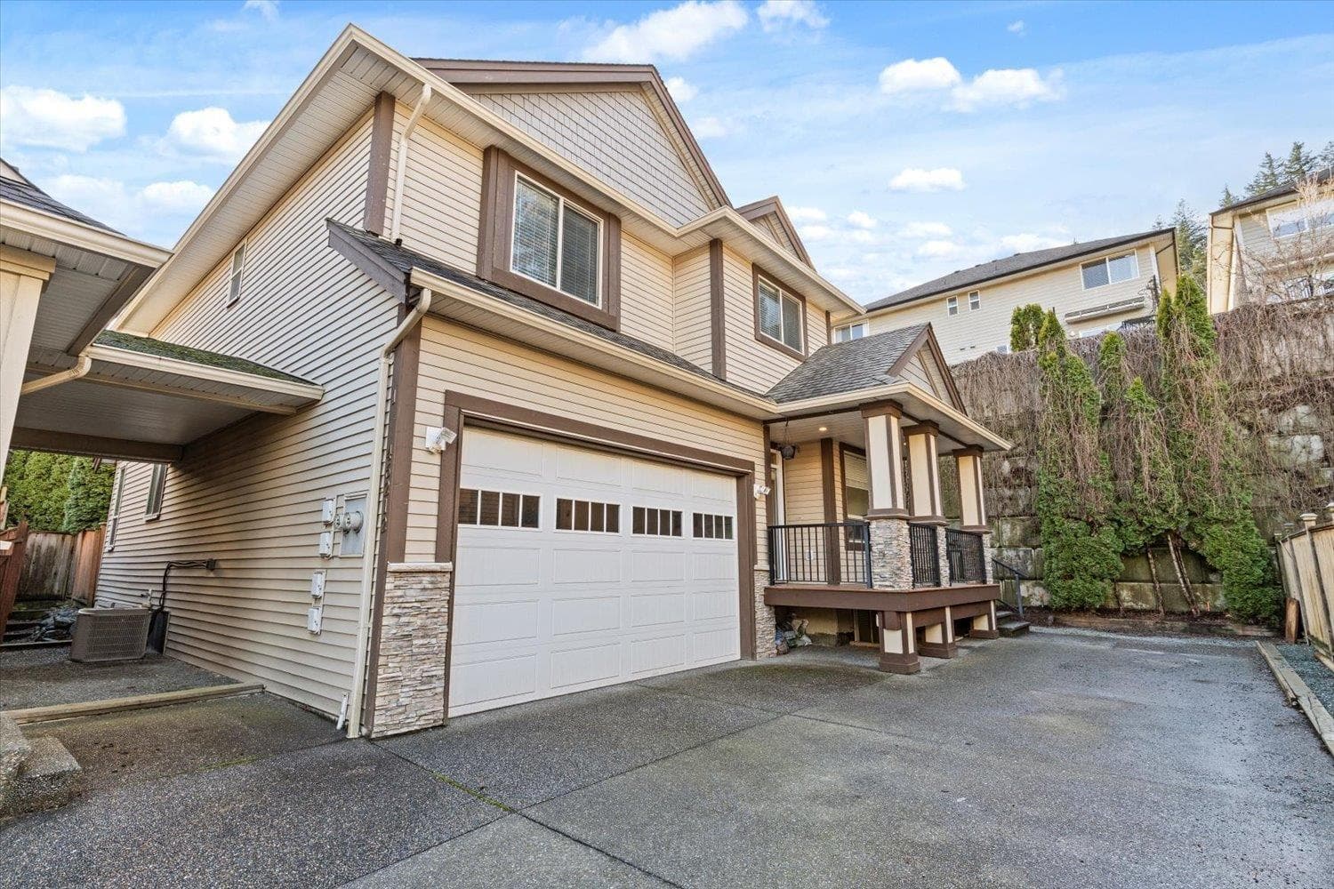 1 46212 KERMODE CRESCENT, Promontory