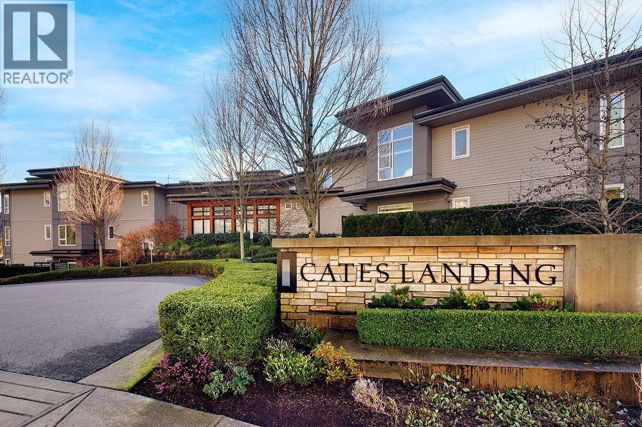 207 3825 CATES LANDING WAY