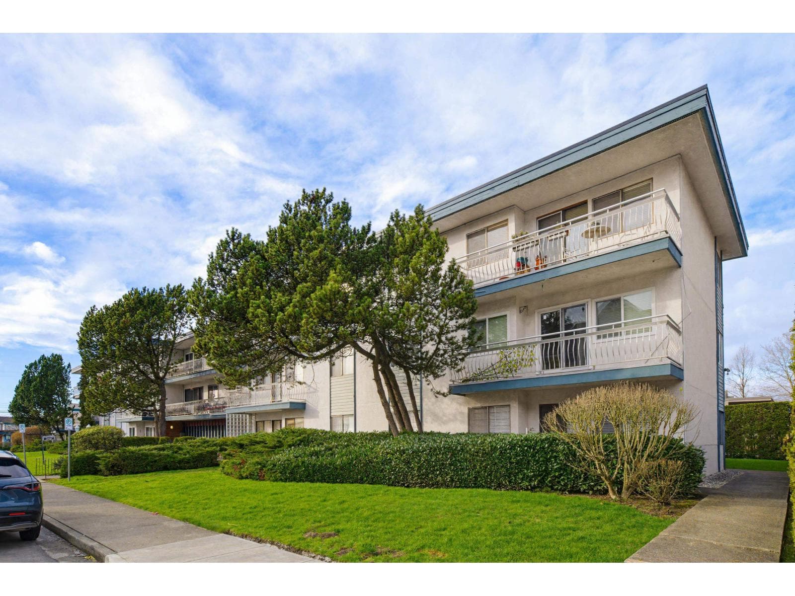 325 17707 57A AVENUE