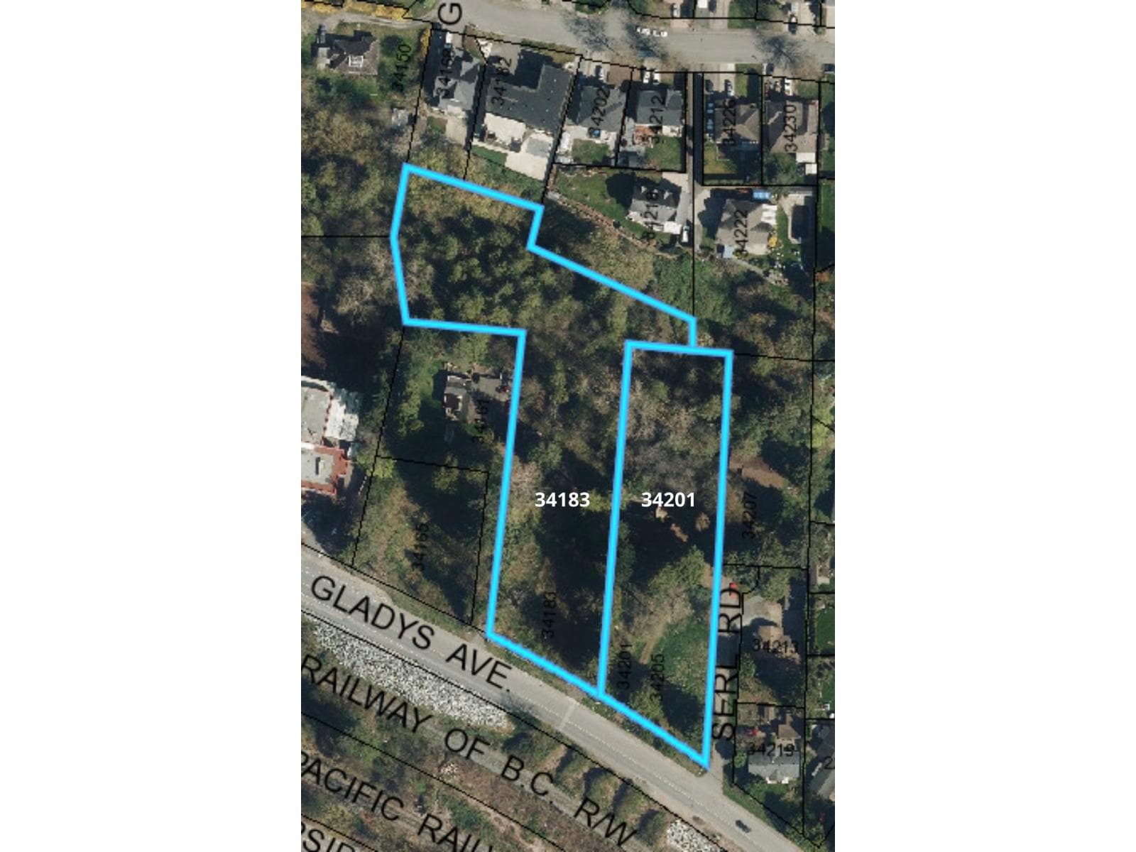 34201 GLADYS AVENUE