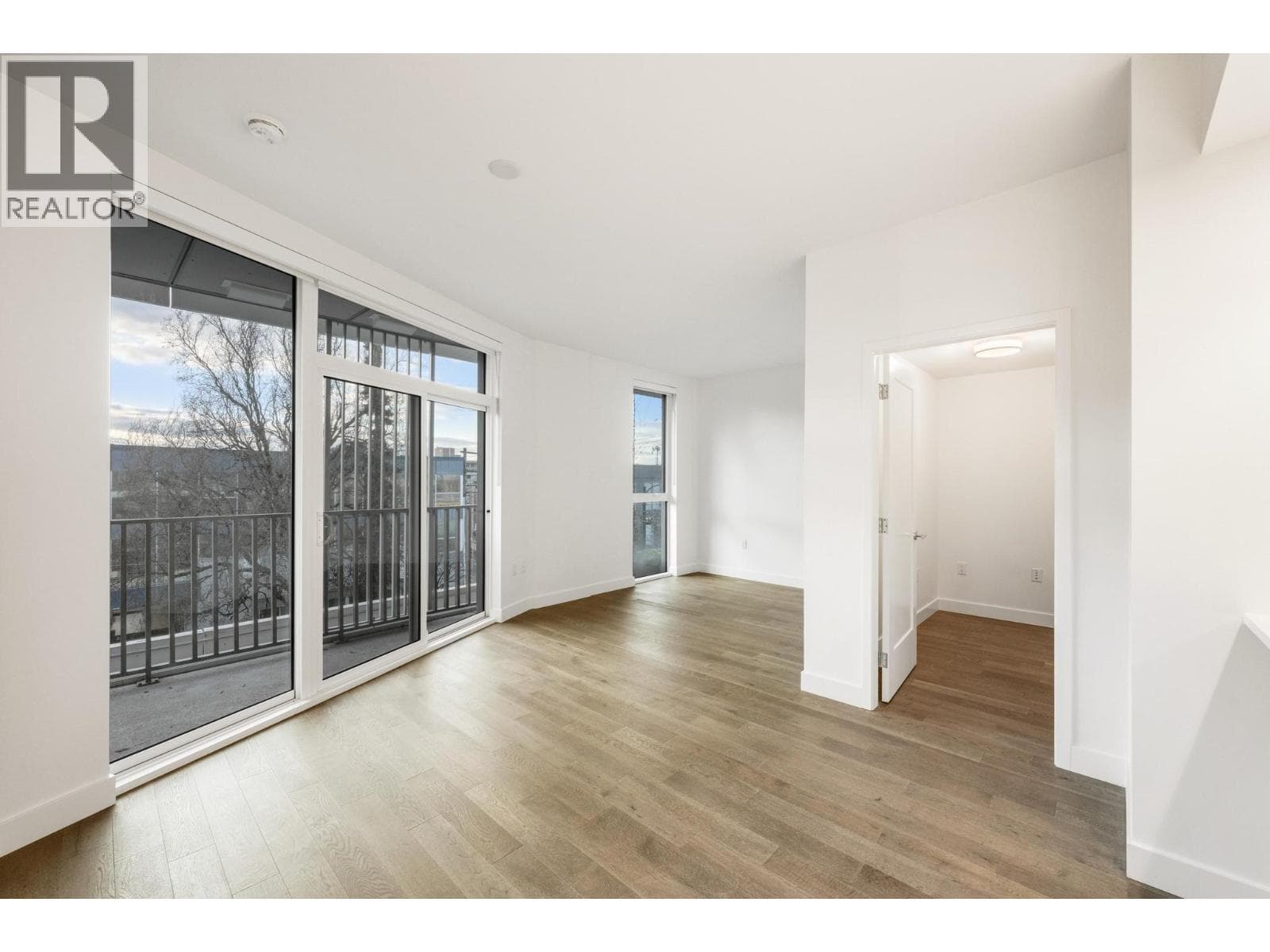 307 2888 ARBUTUS STREET