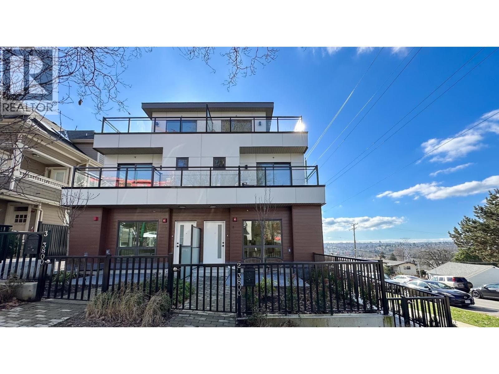 1 3800 PENDER STREET