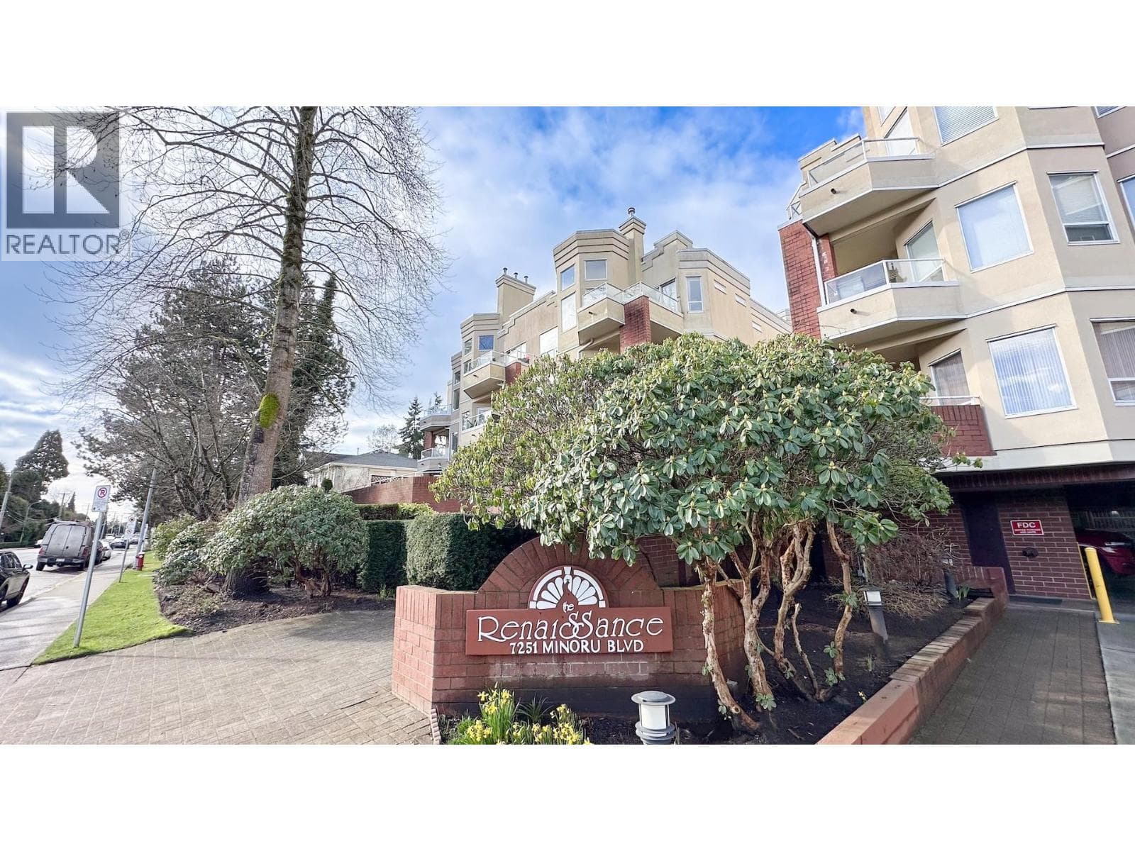 304 7251 MINORU BOULEVARD