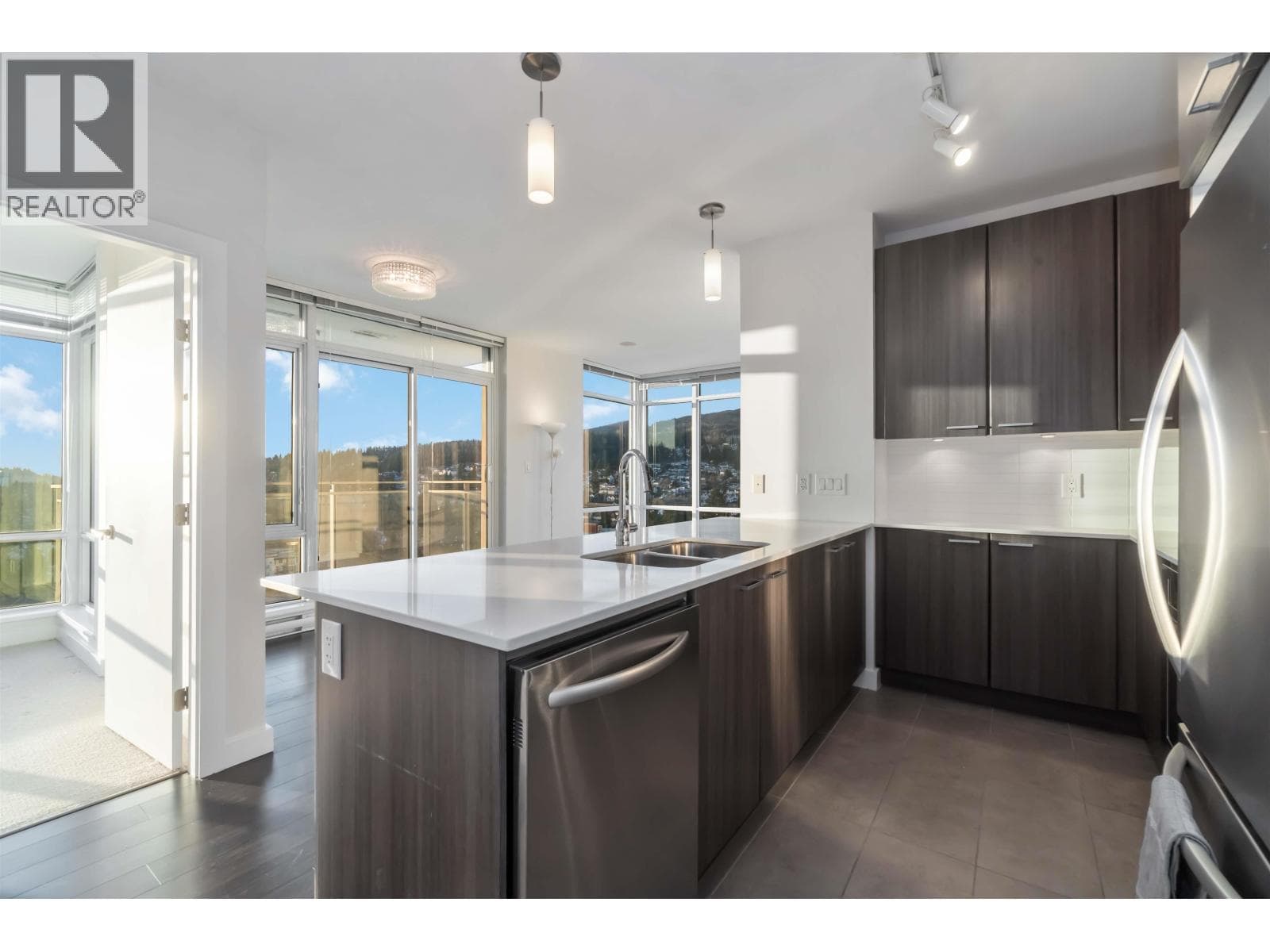 1909 2955 ATLANTIC AVENUE