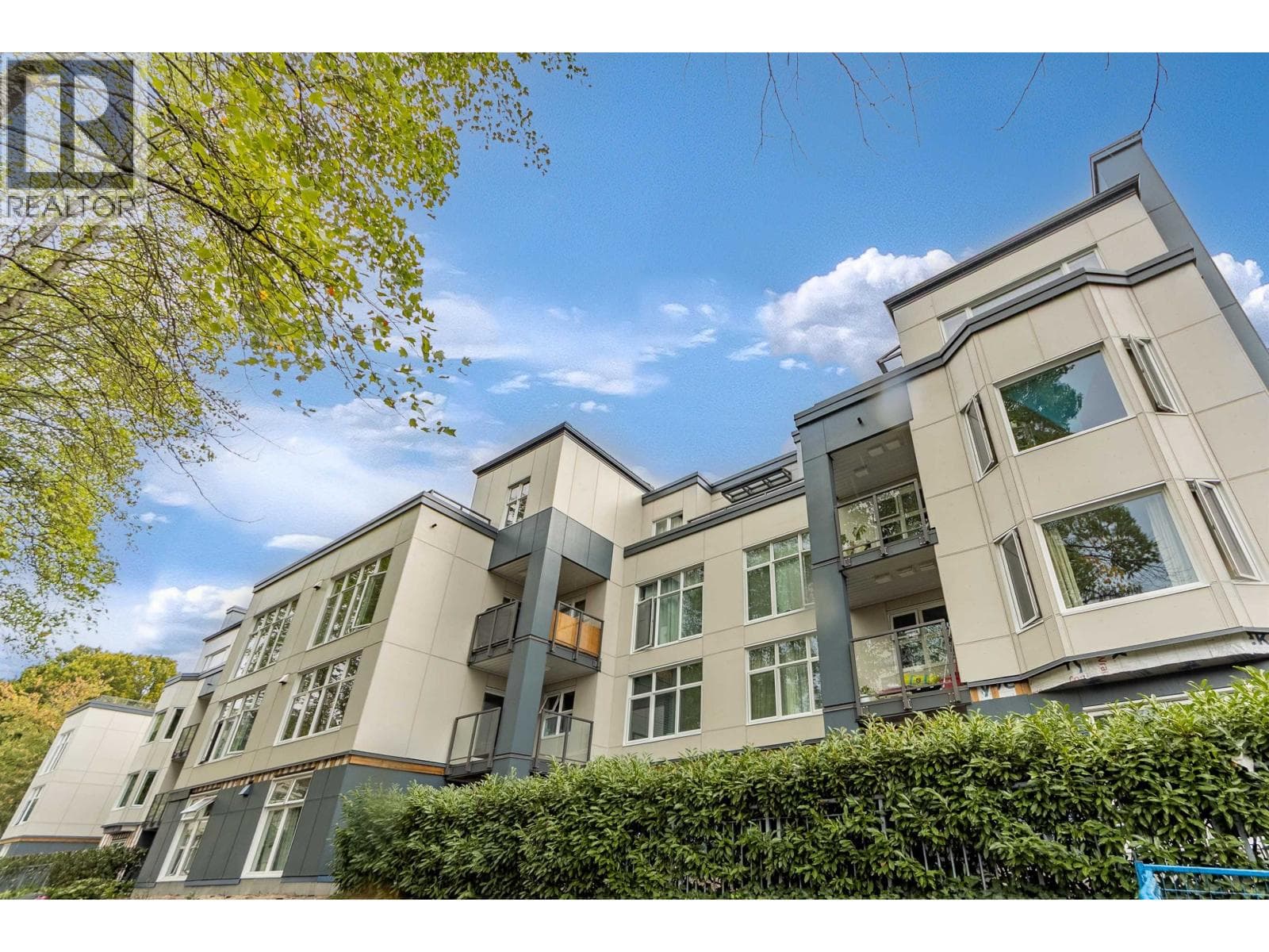 107 2533 PENTICTON STREET