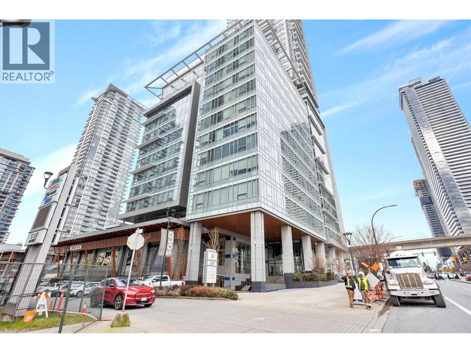 1807 4485 SKYLINE DRIVE