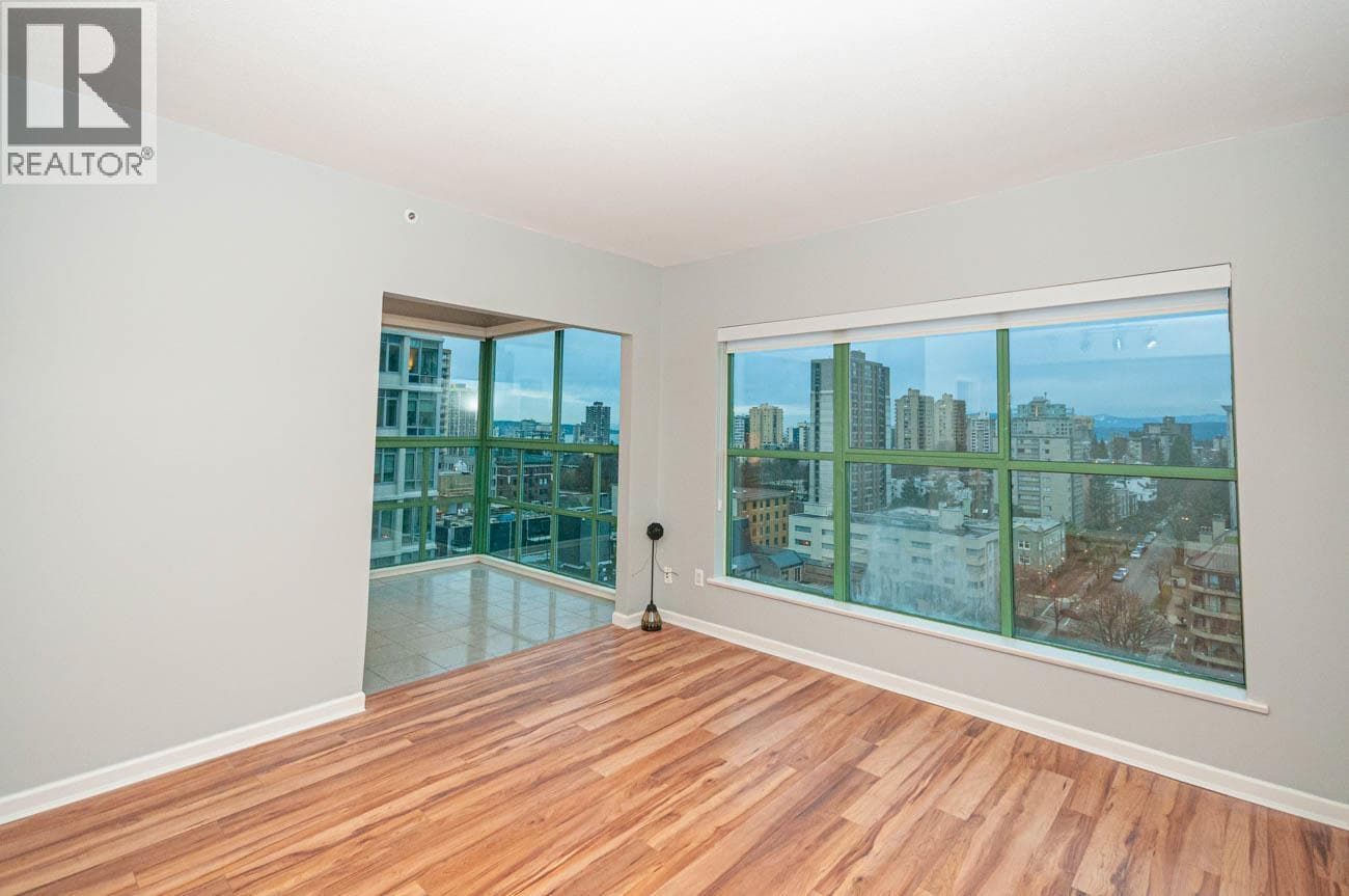 1606 909 BURRARD STREET