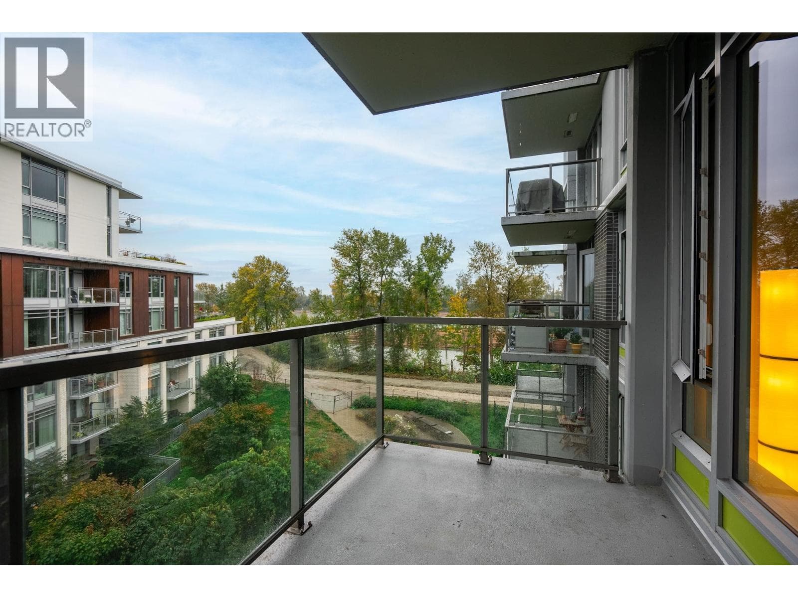 503 3168 RIVERWALK AVENUE