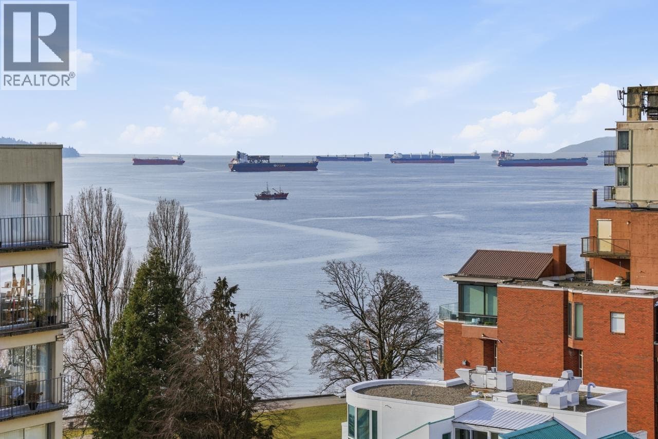 808 1330 HARWOOD STREET