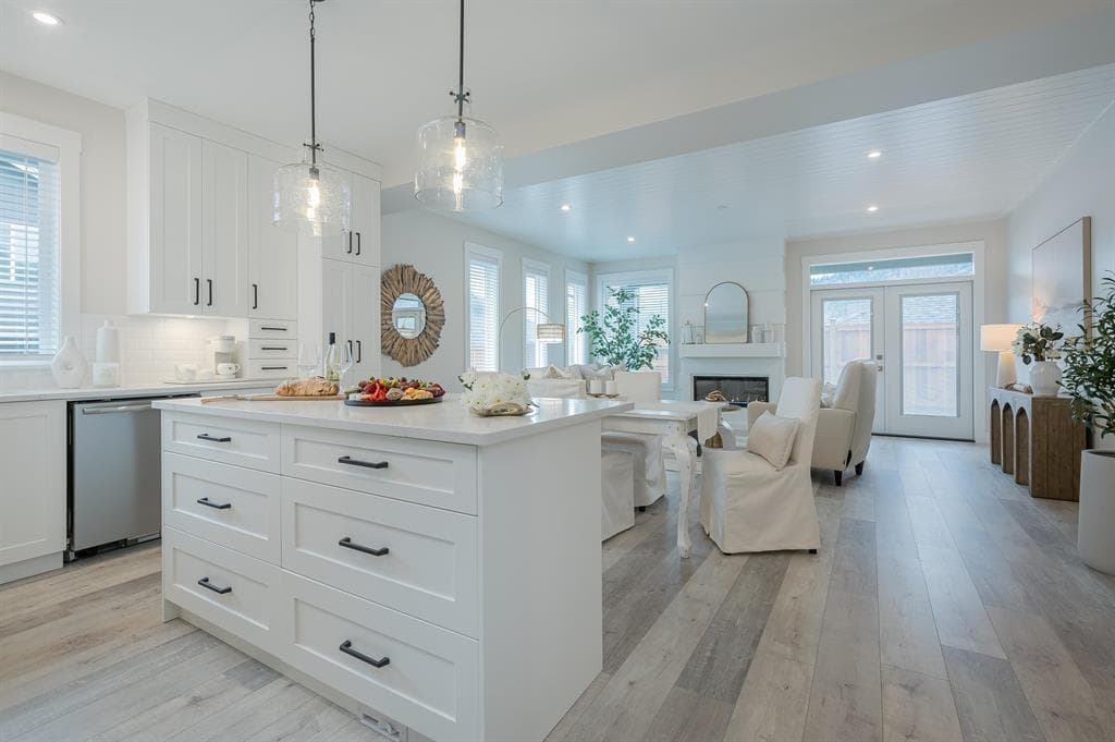 60 6211 CHILLIWACK RIVER ROAD, Sardis South