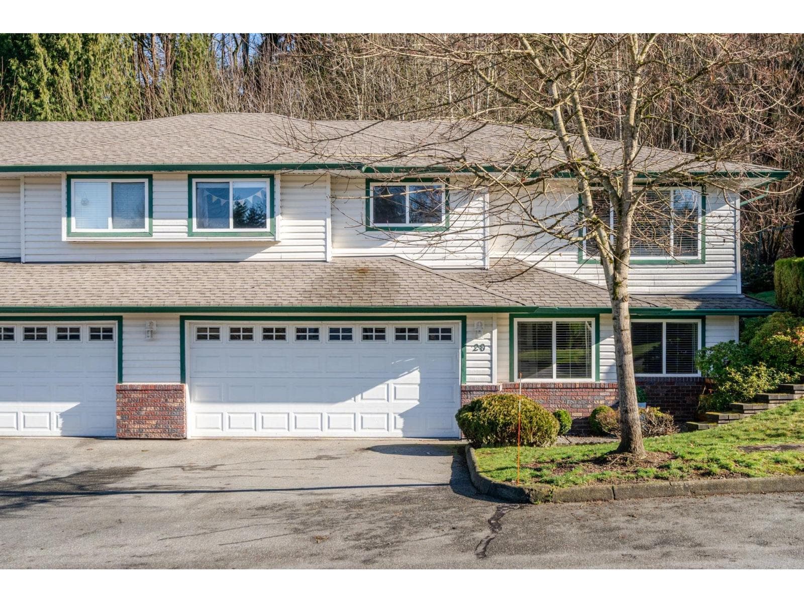 20 34250 HAZELWOOD AVENUE